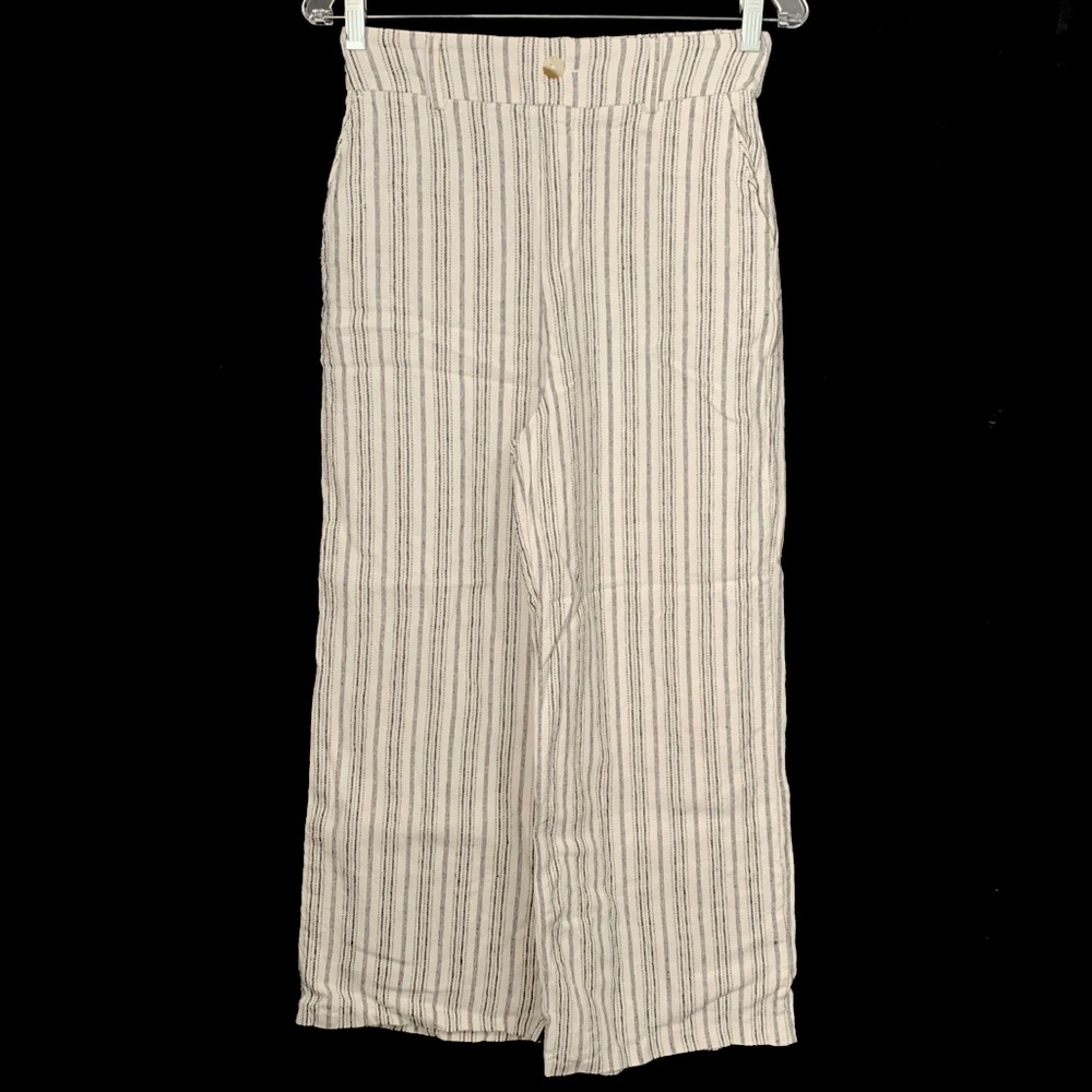 Sincerely Jules Striped Linen Blend High Waisted Cropped Pants